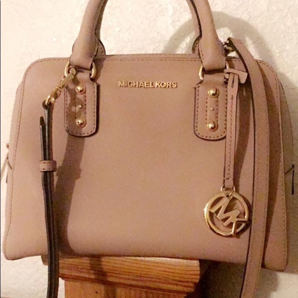 ❌SOLD❌Authentic Michael Kors Handbag